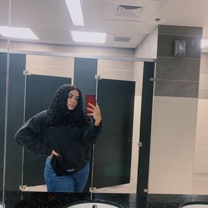 Meet your Posher, Catherine